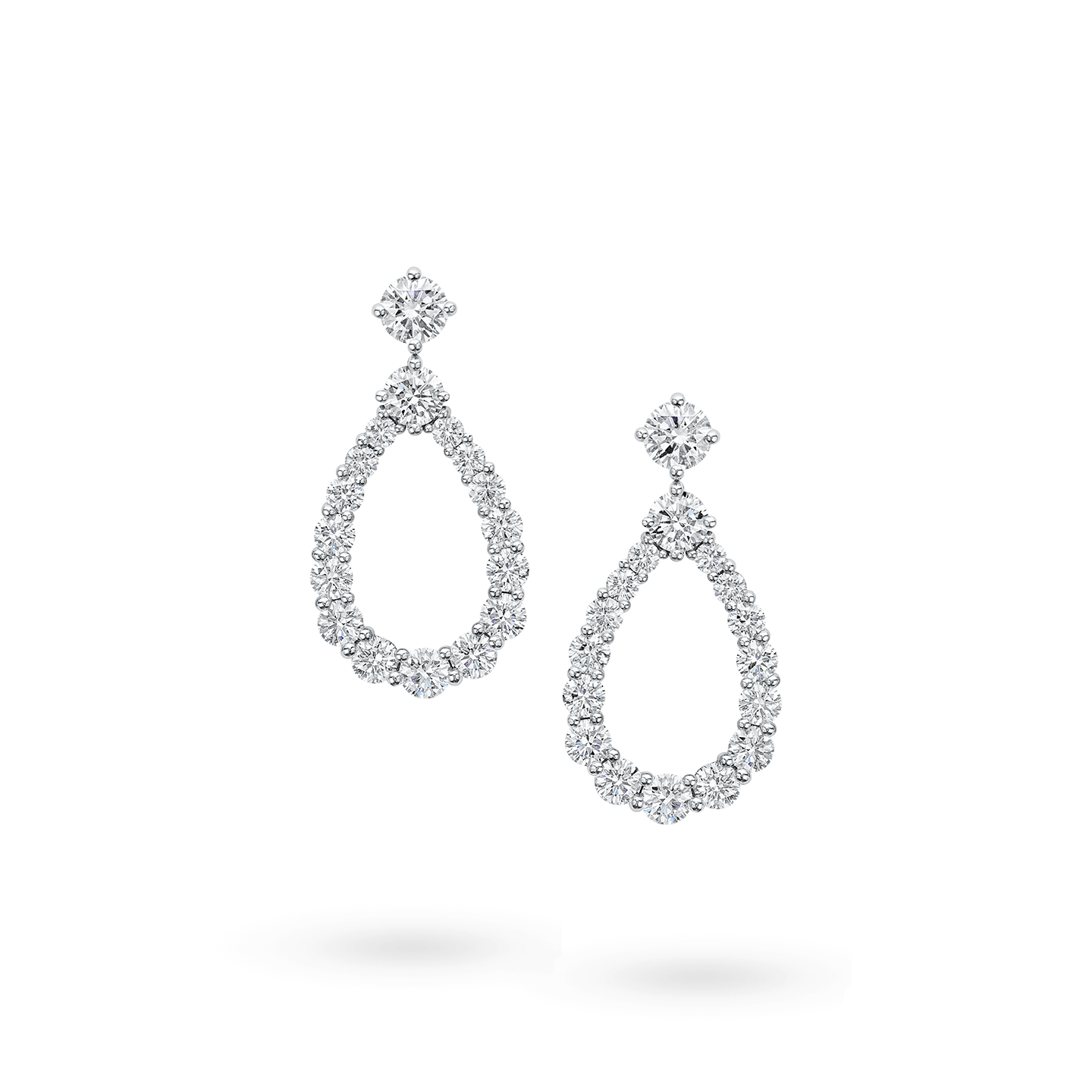 Vue de face de la Boucles d'oreilles Diamond Loop en diamant, Extra Large