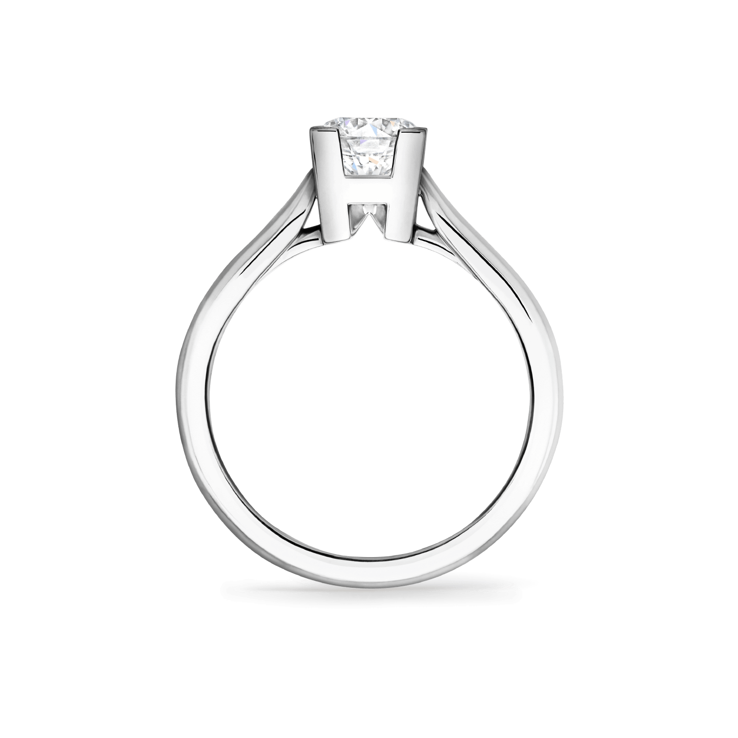 Side view of the HW Logo Round Brilliant Diamond Engagement Ring