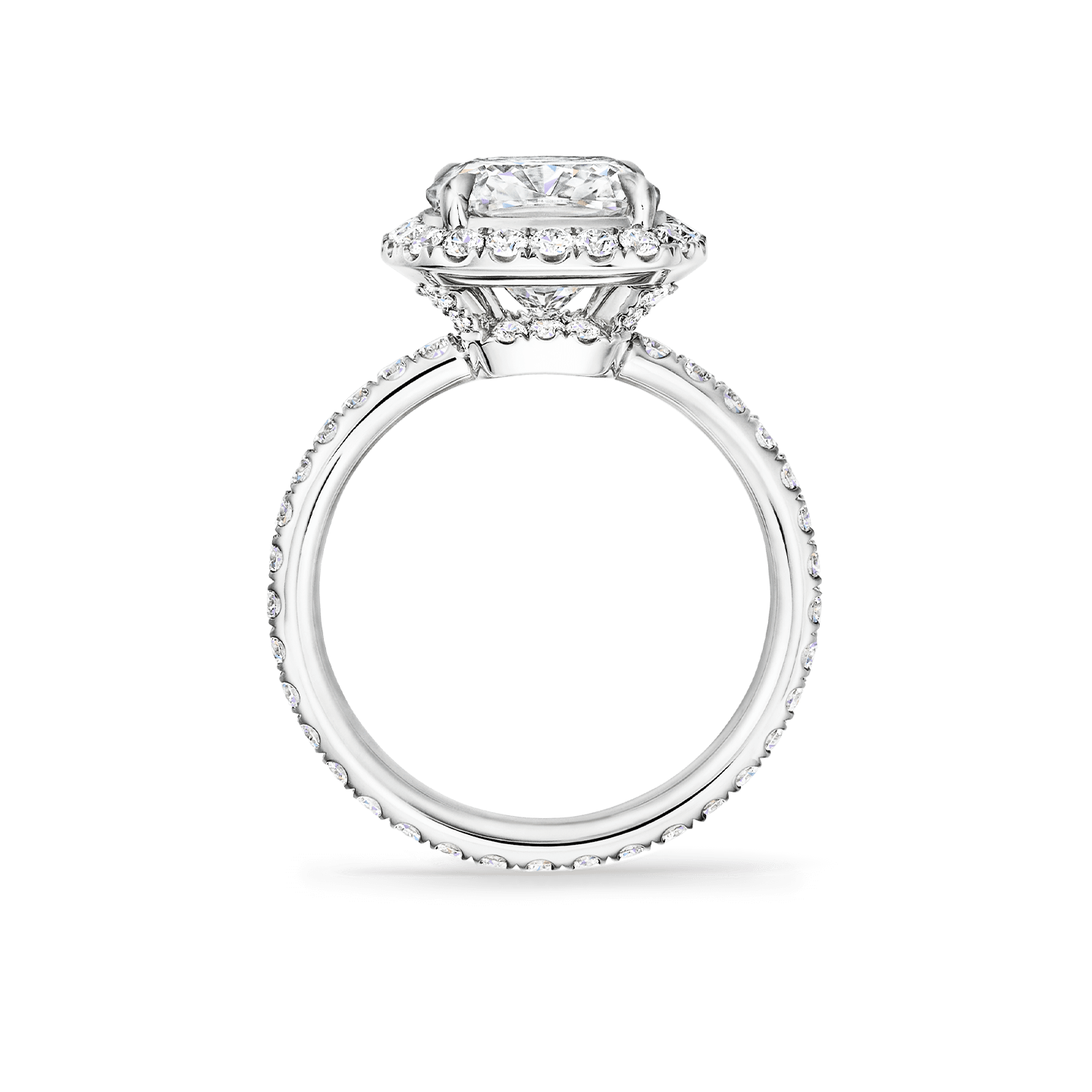 Vue latérale de la Bague de fiançailles The One diamant taille coussin et micropavage