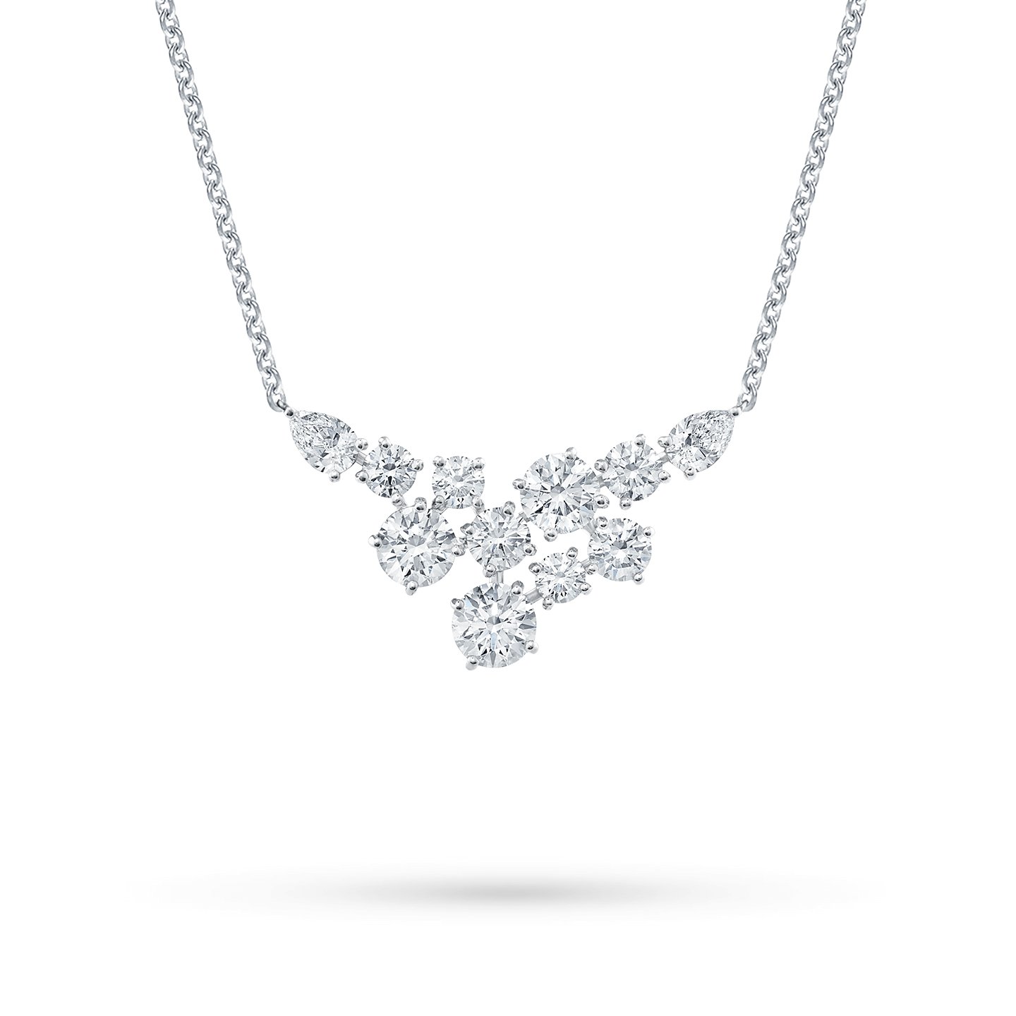 Pendentif Sparkling Cluster en diamant sur une chaîne