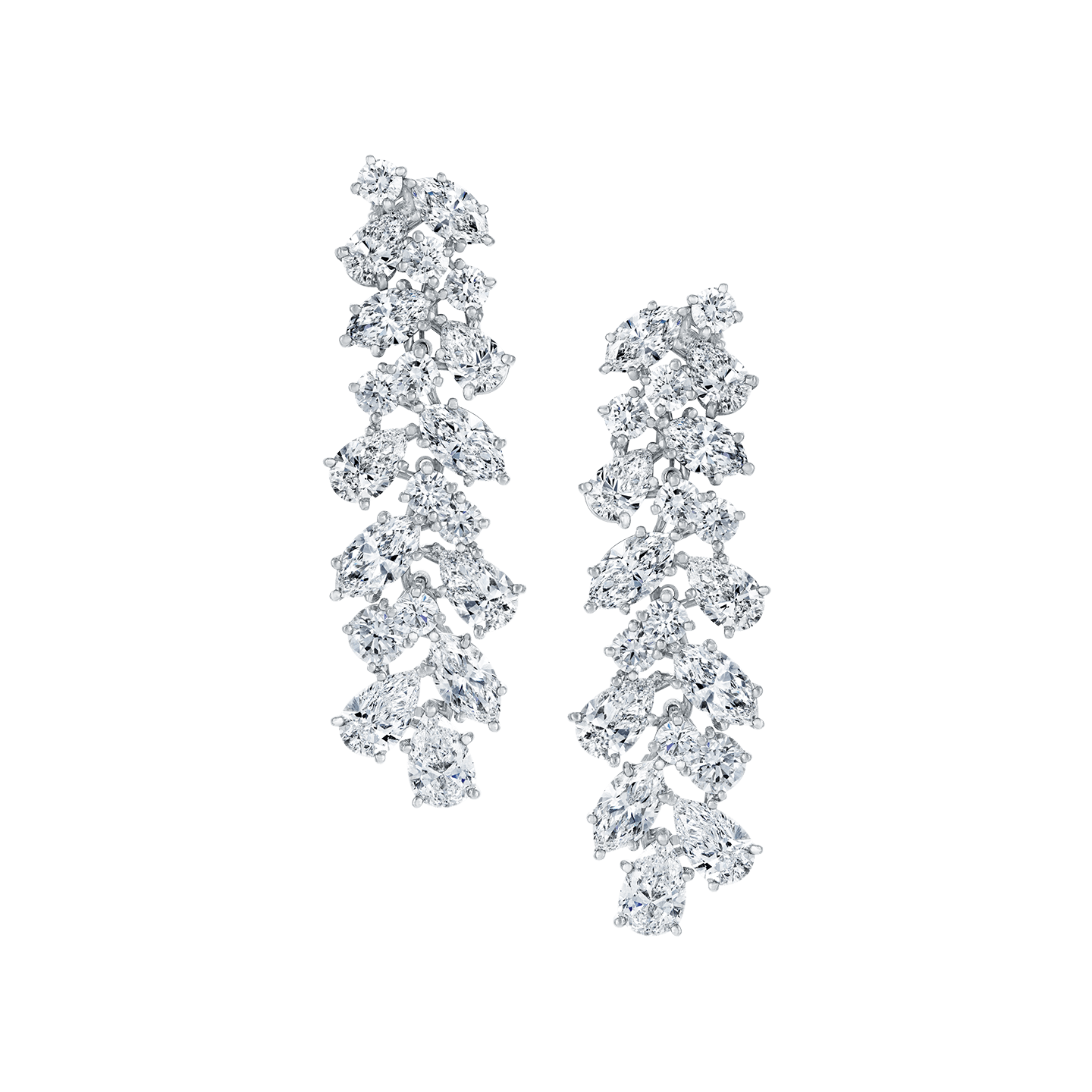 Vue de face de la Boucles d'oreilles Winston Cluster en diamant
