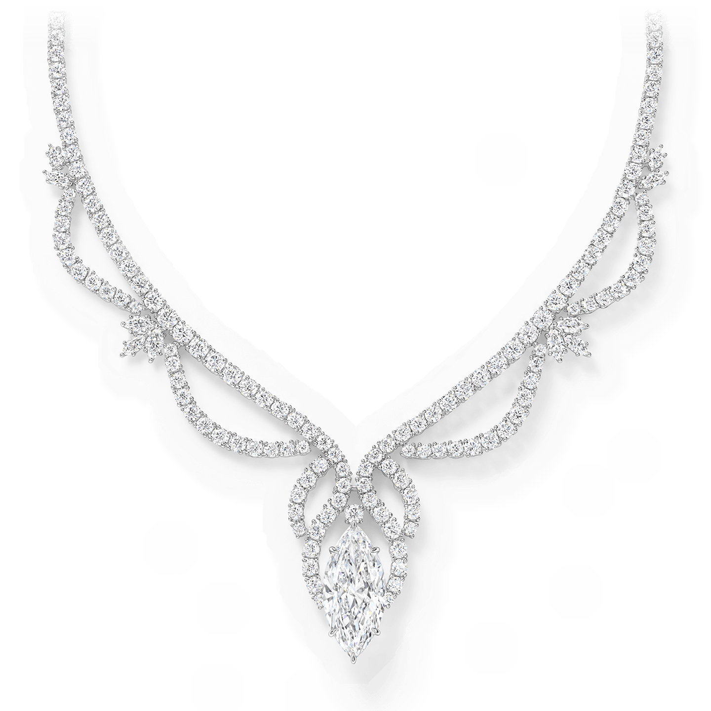 Un diamant taille marquise de 10,72 carats, monté en collier avec 205 diamants taille marquise et brillant  pour un total d'environ 23,58 carats, sertis sur platine.