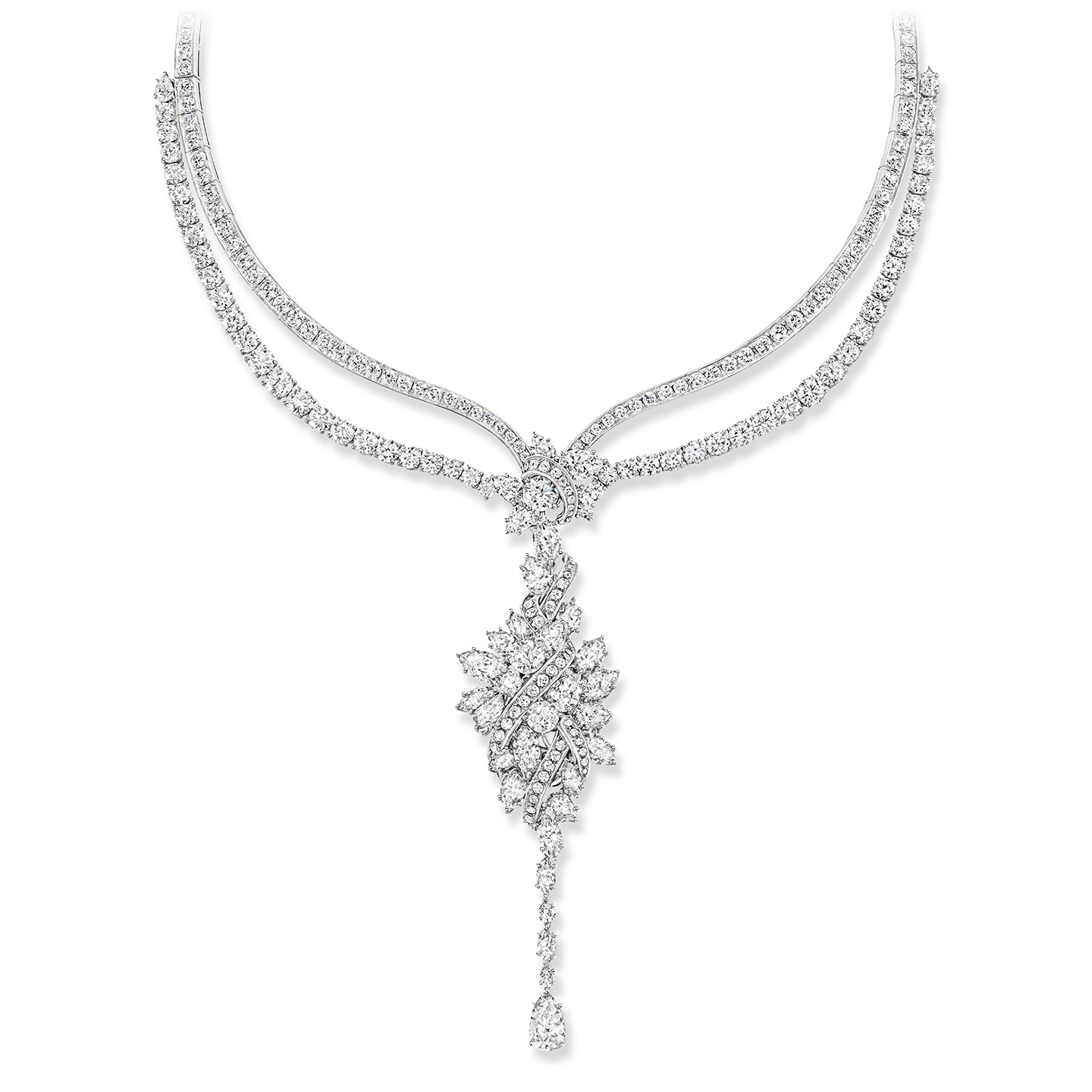 530 diamants taille marquise, poire et brillant, d'un poids total d'environ 81,85 carats, sertis sur platine.
Le pendentif cluster est un médaillon. Les éléments du collier Secret Cluster peuvent être portés en sept configurations différentes.