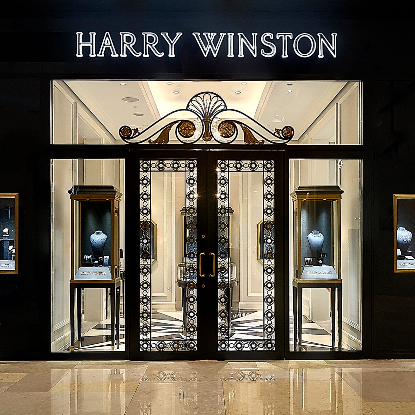 Façade of the Harry Winston Singapore Salon