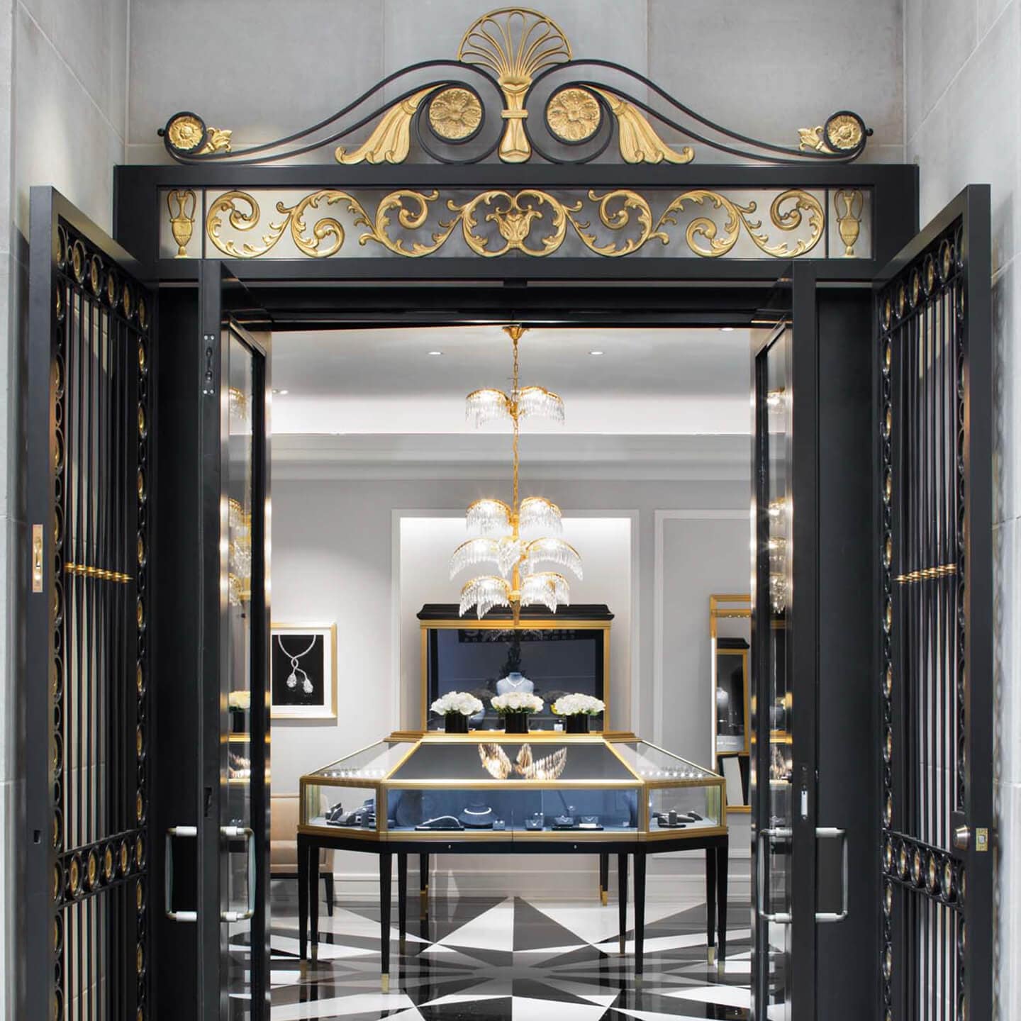 find a nearby harry winston salon
