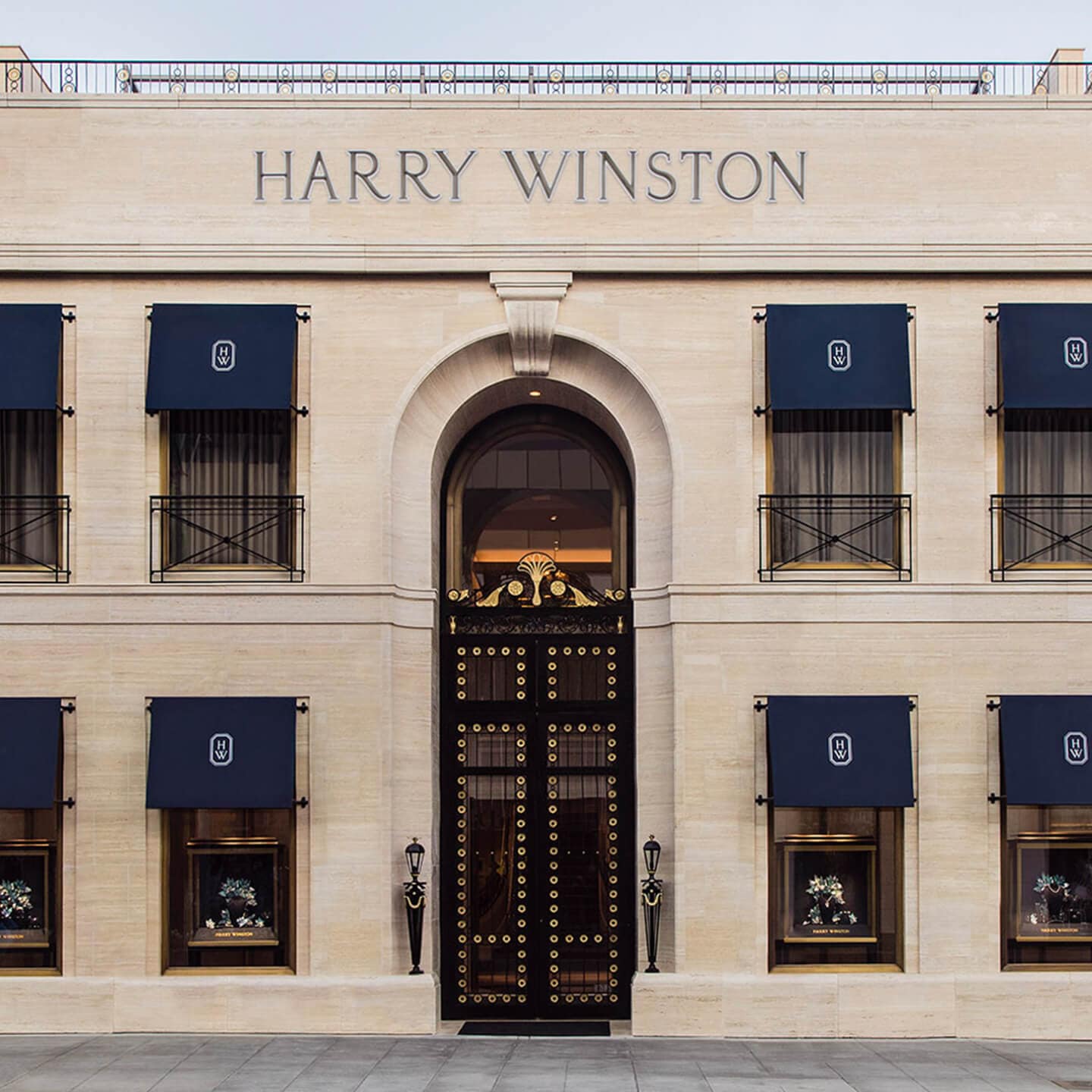 Façade of the Harry Winston Beverly Hills Salon