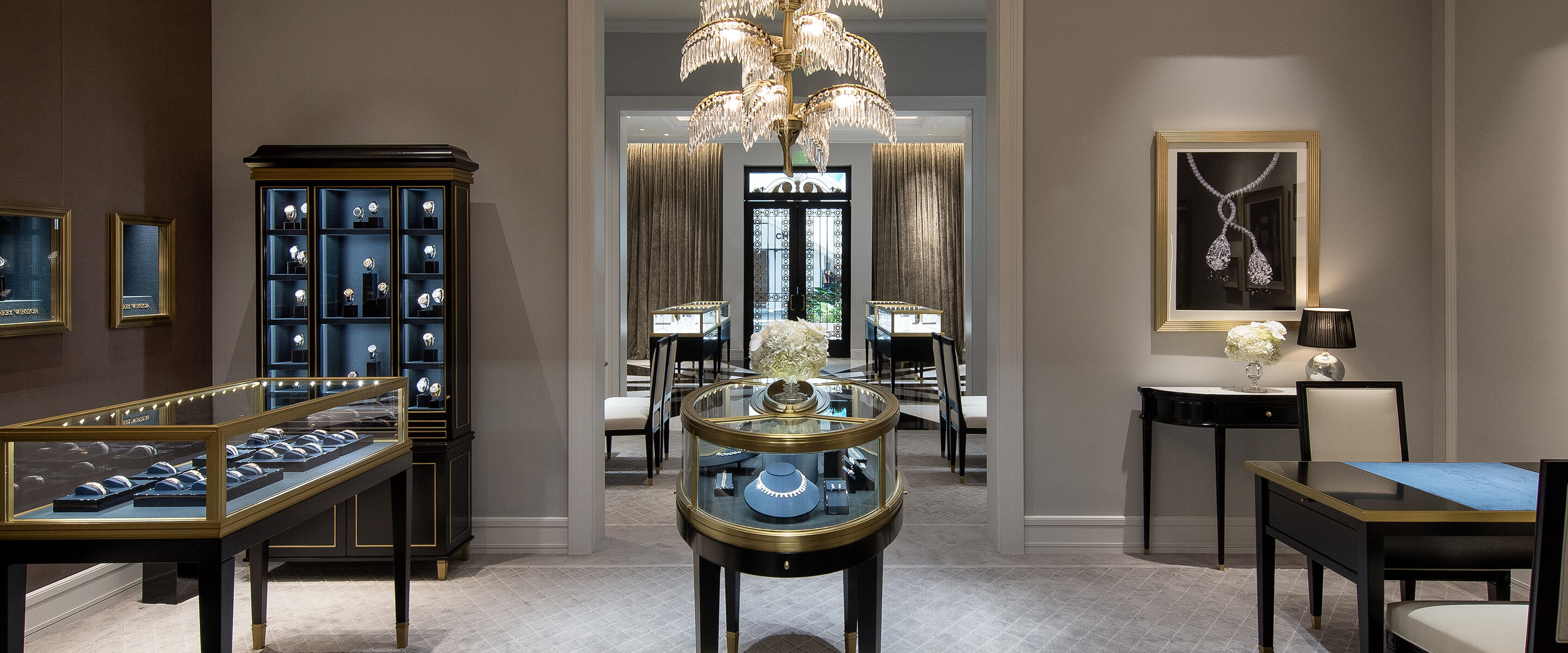 Luxury showroom featuring jewelry display case of the Harry Winston Harry Winston Ala Moana Salon