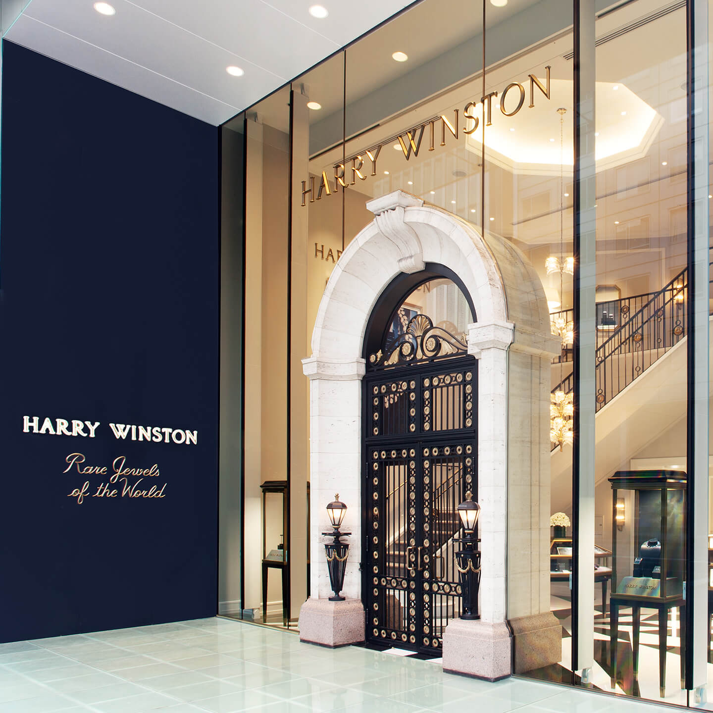 海瑞溫斯頓日本銀座旗艦店盛裝重新開幕