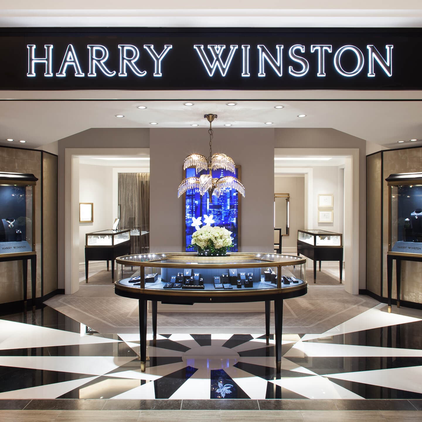 Harry winston jewelry store clearance
