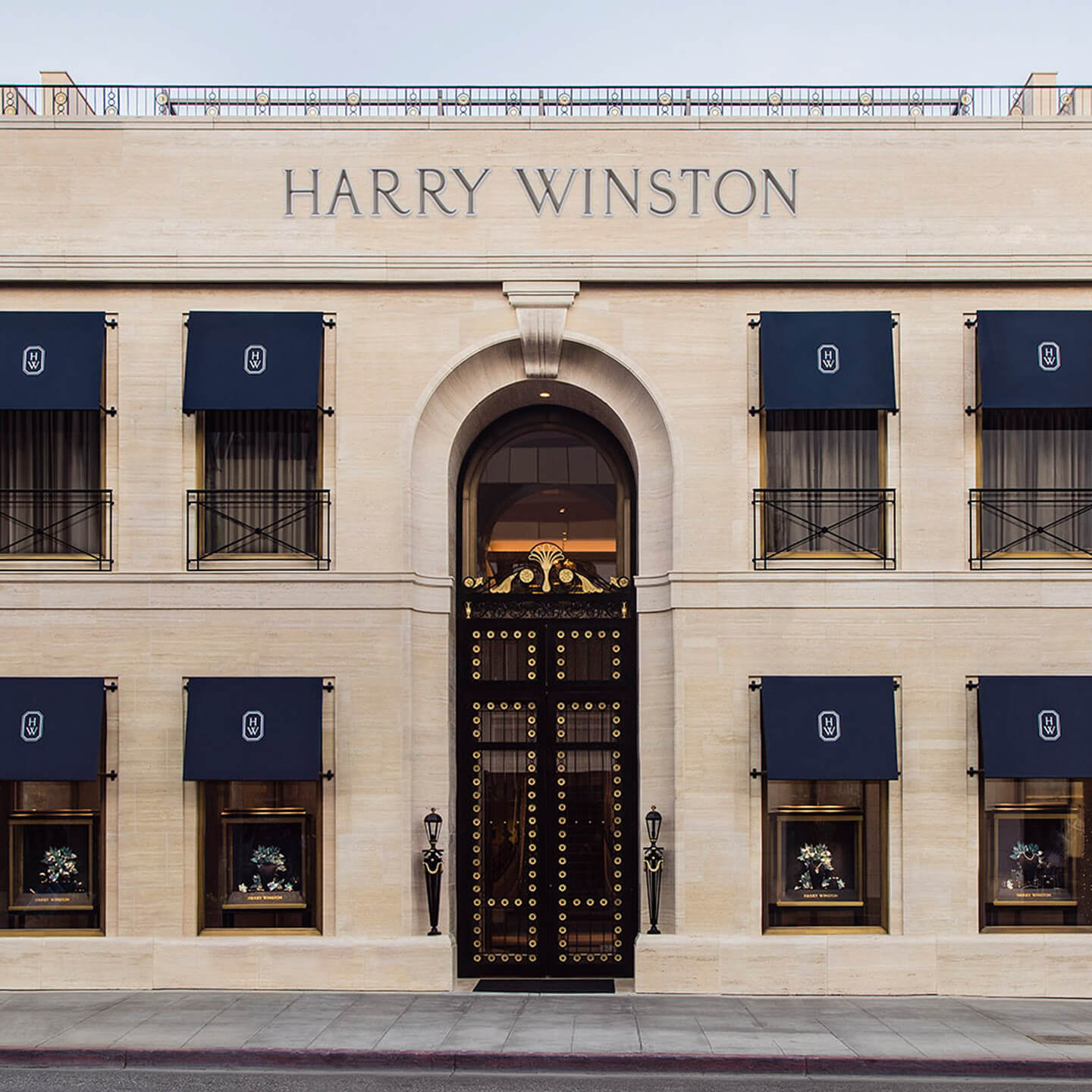 Harry Winston Reopens its Salon in Beverly Hills