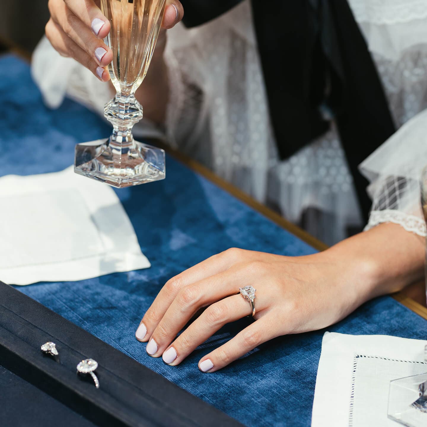 Harry winston classic ring clearance