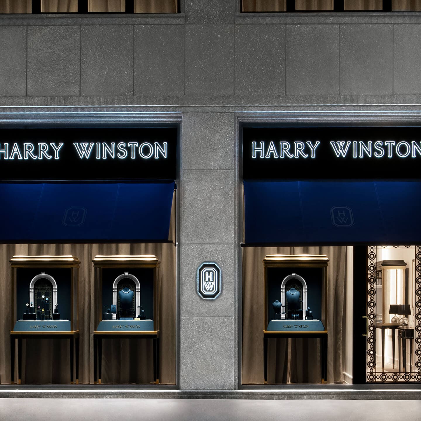 Harry Winston Milan Salon